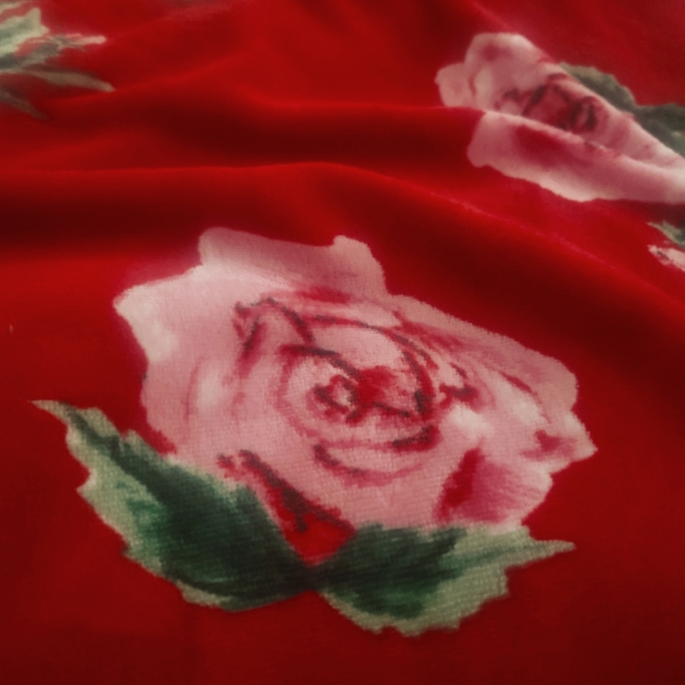 ROSE Blanket